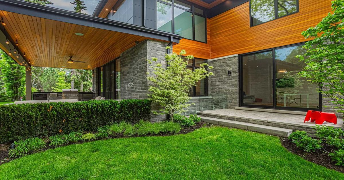 12 Tetbury Cres Toronto