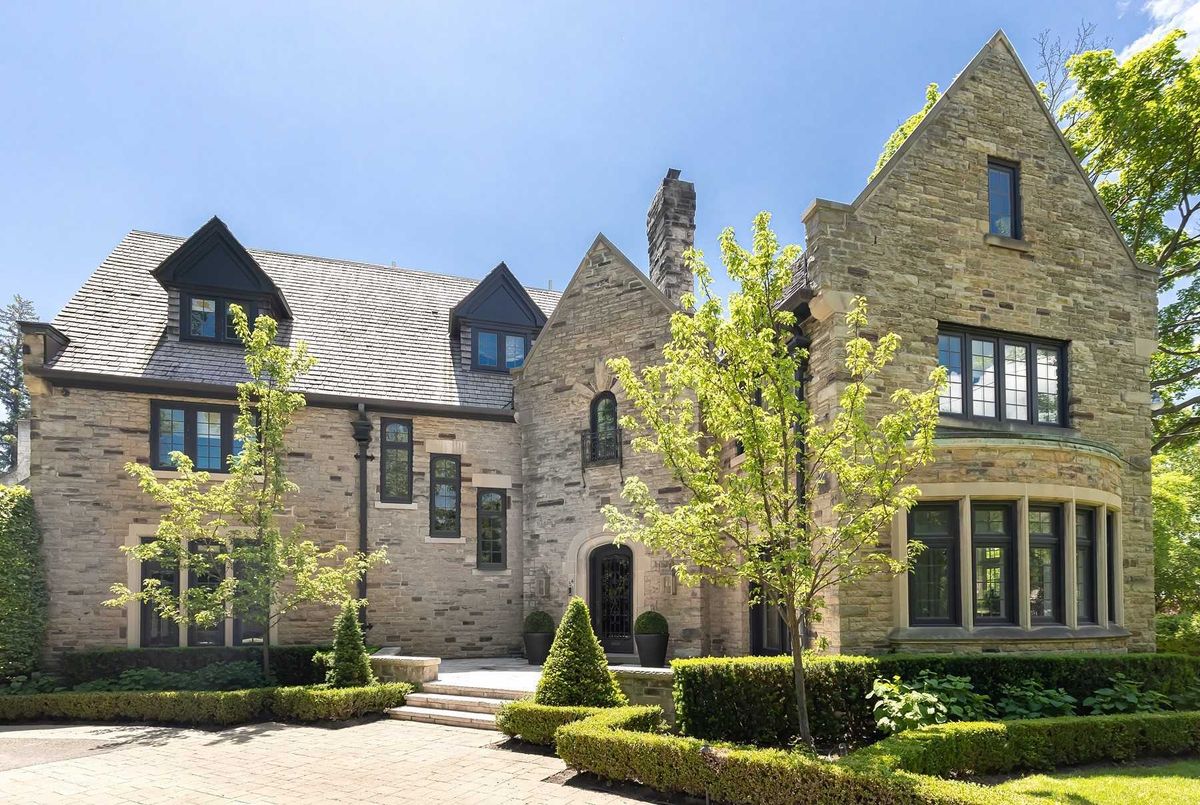 64 Old Forest Hill Rd 64 Old Forest Hill Rd Toronto
