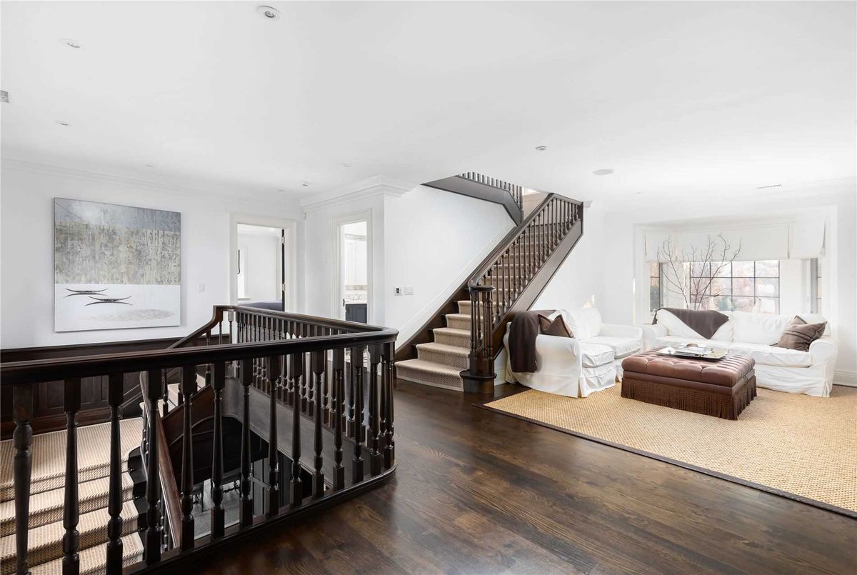 64 Old Forest Hill Rd 64 Old Forest Hill Rd Toronto