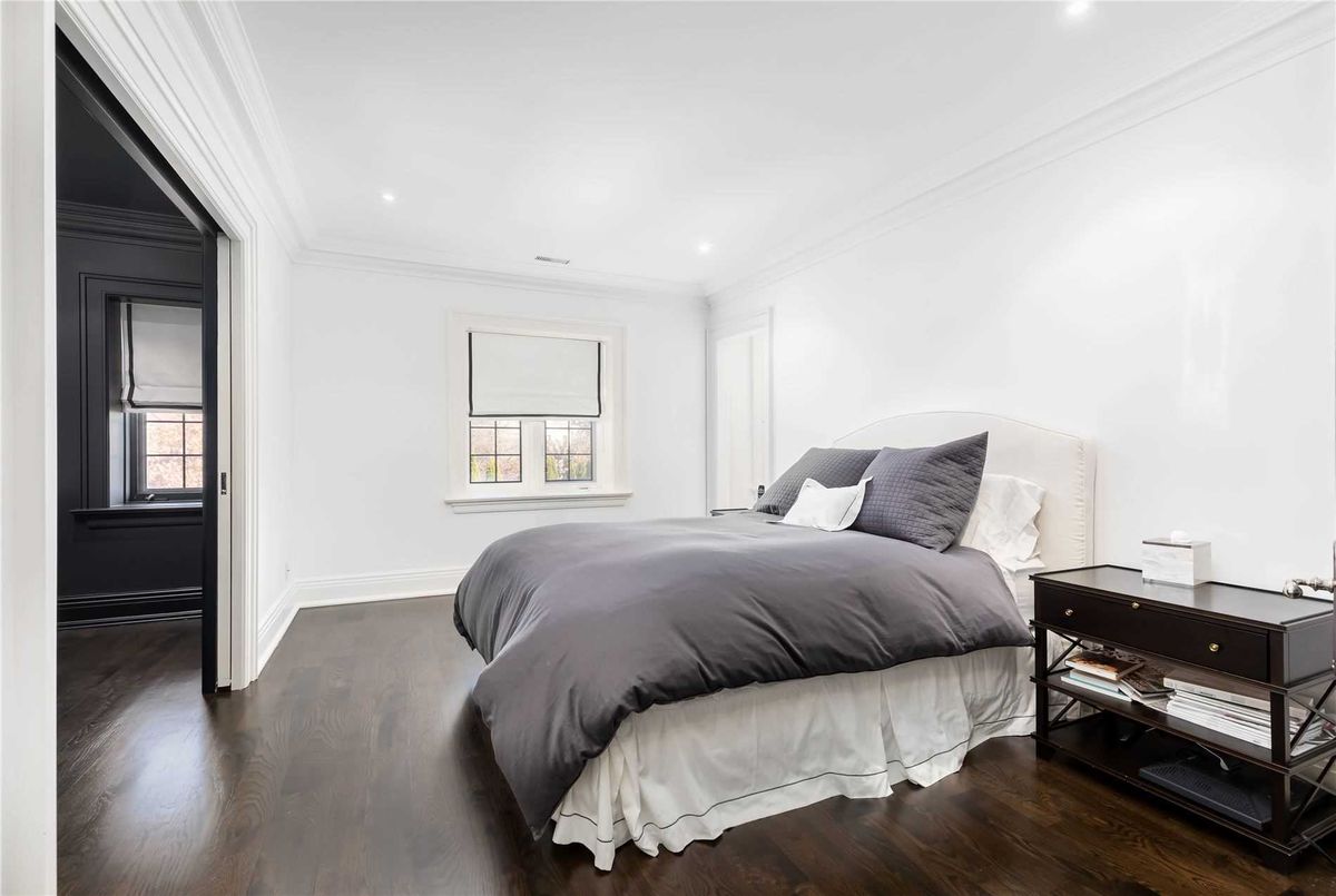 64 Old Forest Hill Rd 64 Old Forest Hill Rd Toronto