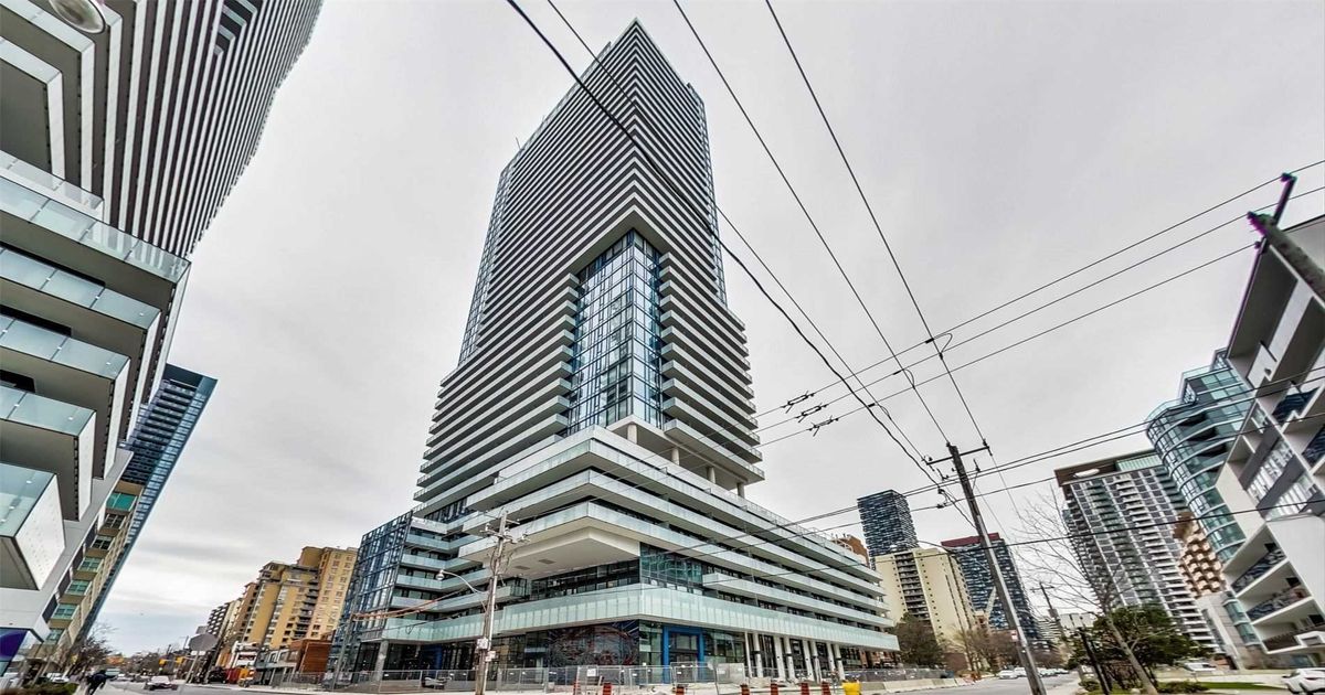 219-161 Roehampton Ave Toronto