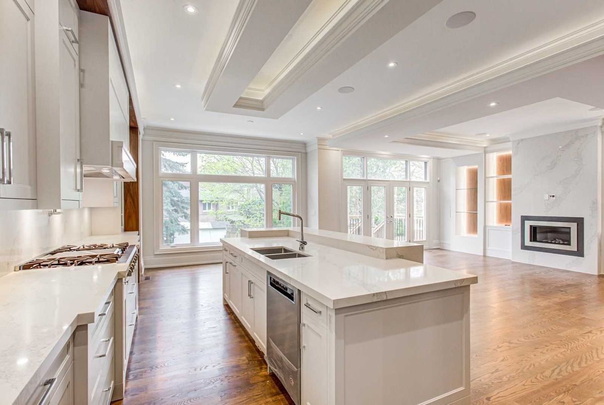 228 Wilfred Ave 228 Wilfred Ave Toronto