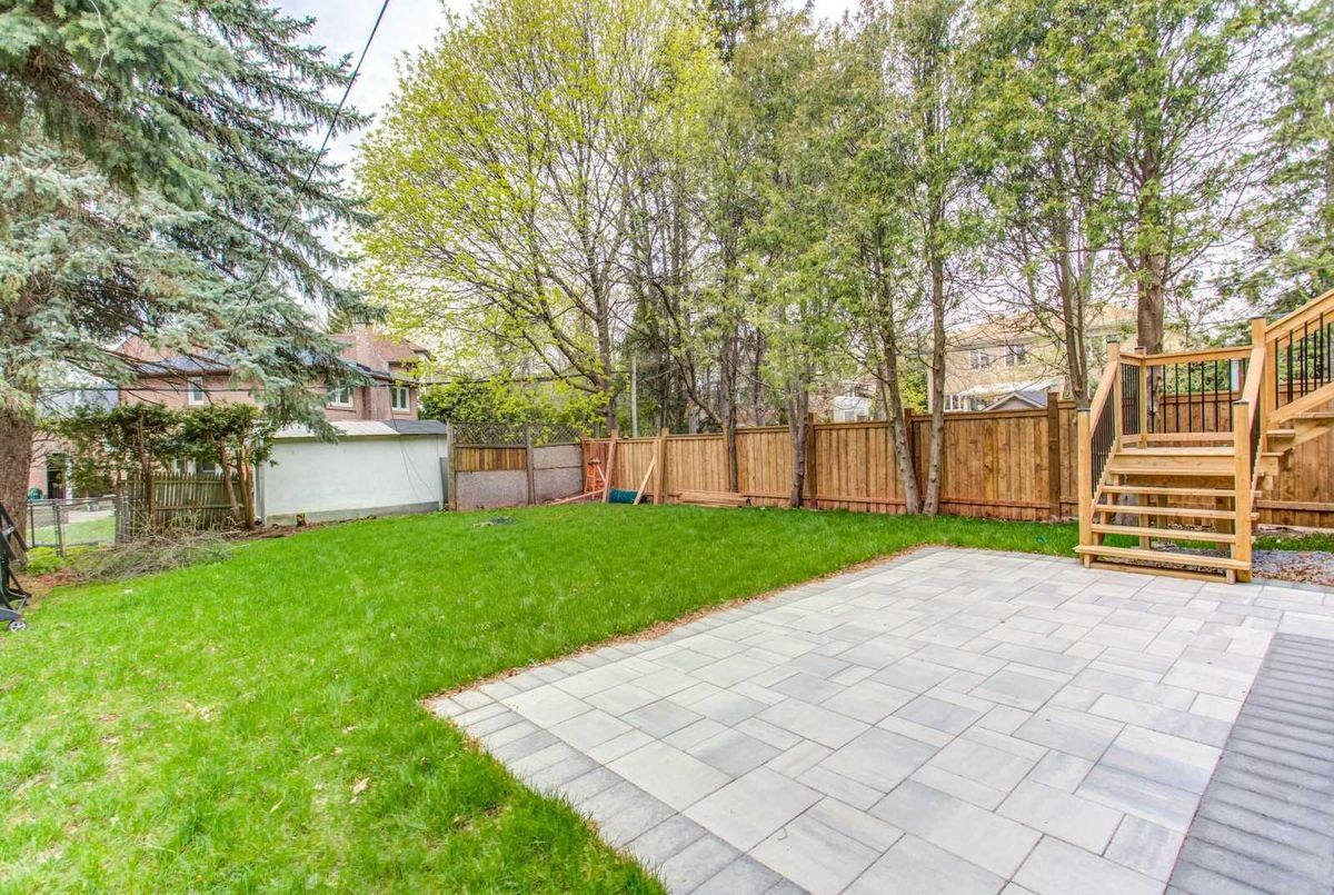 228 Wilfred Ave 228 Wilfred Ave Toronto