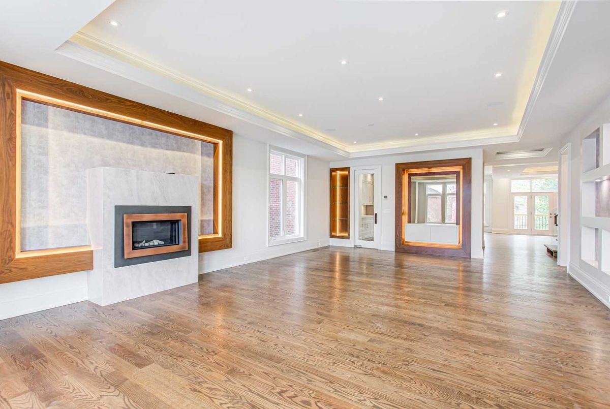 228 Wilfred Ave 228 Wilfred Ave Toronto