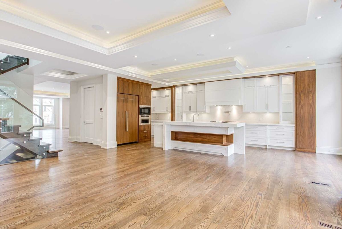 228 Wilfred Ave 228 Wilfred Ave Toronto