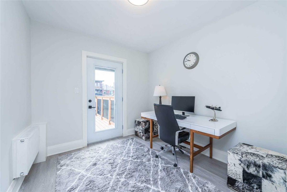 493 Roxton Rd 493 Roxton Rd Toronto