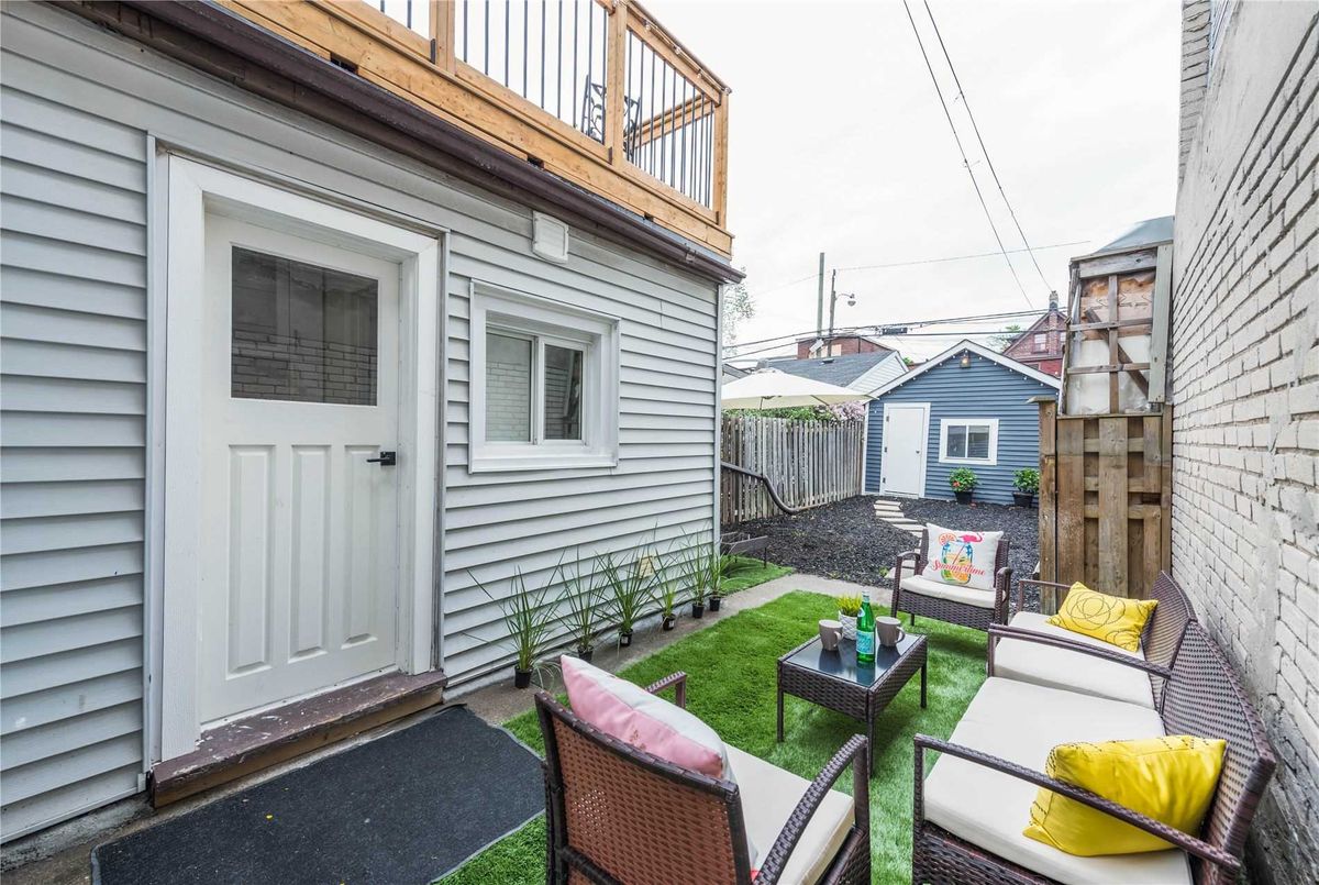 493 Roxton Rd 493 Roxton Rd Toronto