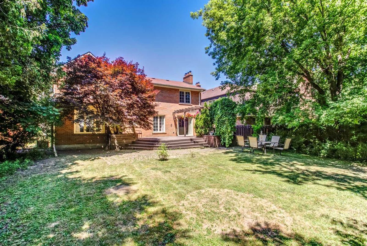 155 Highland Cres 155 Highland Cres Toronto