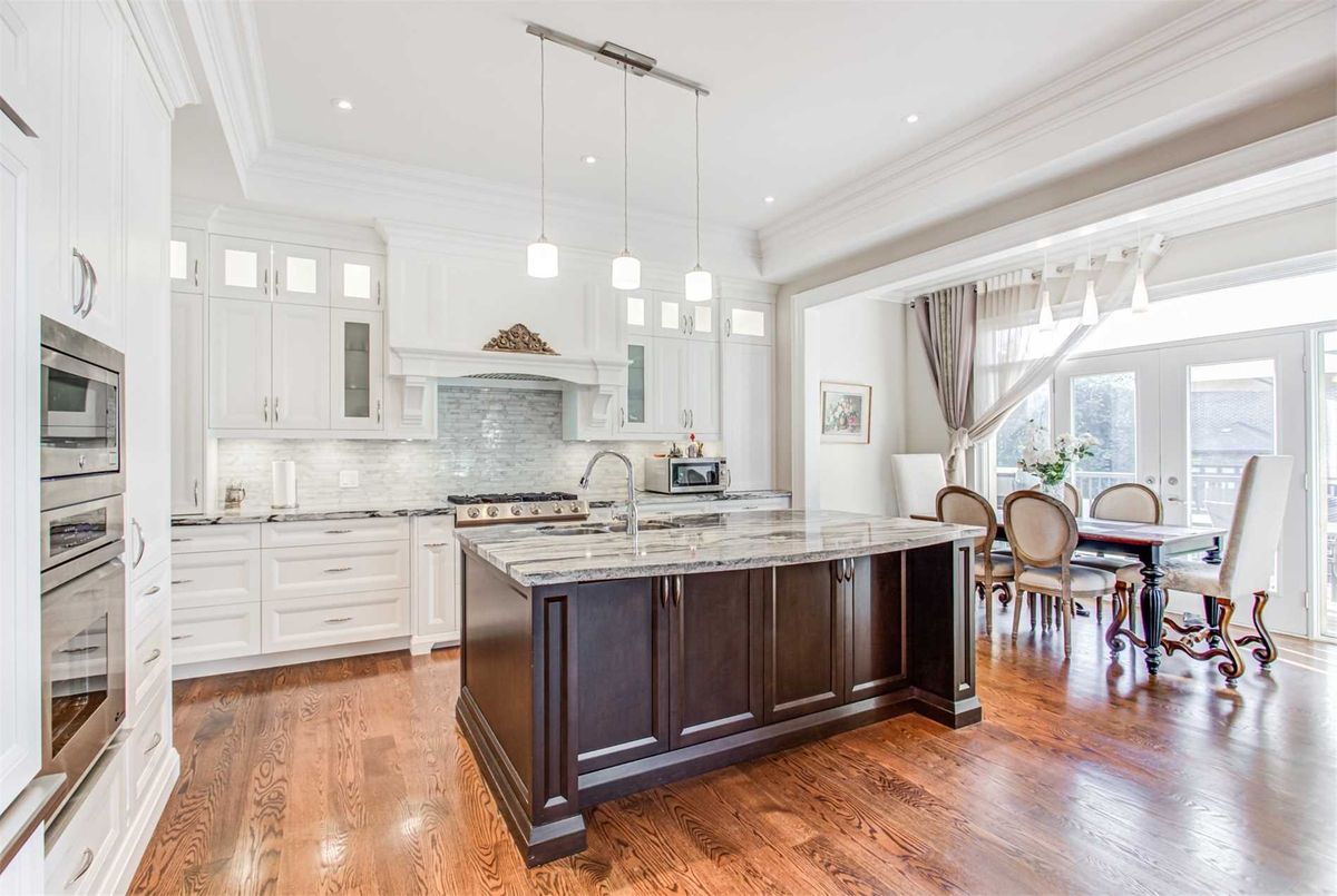 136 Homewood Ave 136 Homewood Ave Toronto