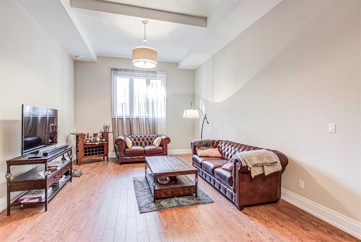 136 Homewood Ave 136 Homewood Ave Toronto