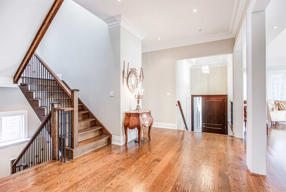 136 Homewood Ave 136 Homewood Ave Toronto