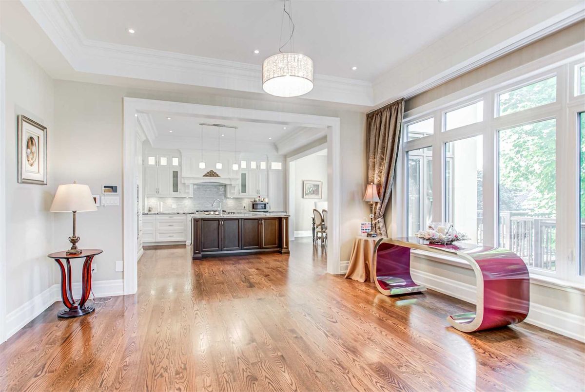 136 Homewood Ave 136 Homewood Ave Toronto