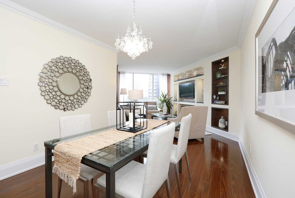 614-1121 Steeles Ave W 614-1121 Steeles Ave W Toronto