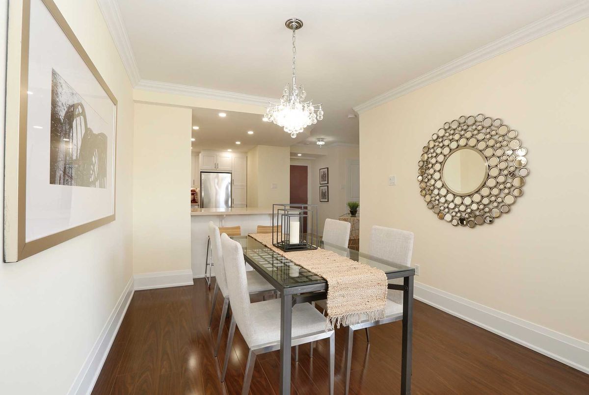614-1121 Steeles Ave W 614-1121 Steeles Ave W Toronto