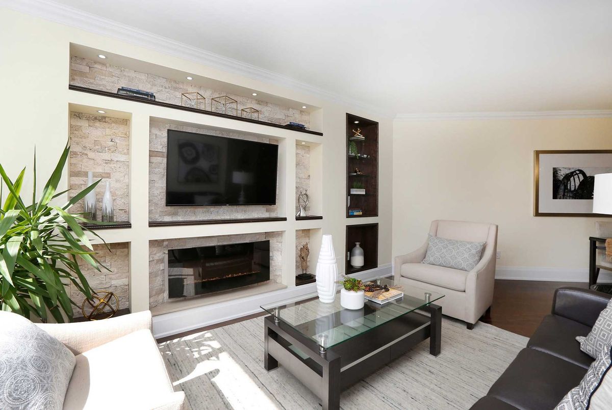 614-1121 Steeles Ave W 614-1121 Steeles Ave W Toronto