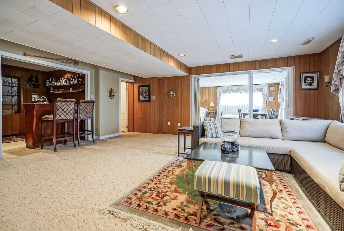 88 Fifeshire Rd 88 Fifeshire Rd Toronto