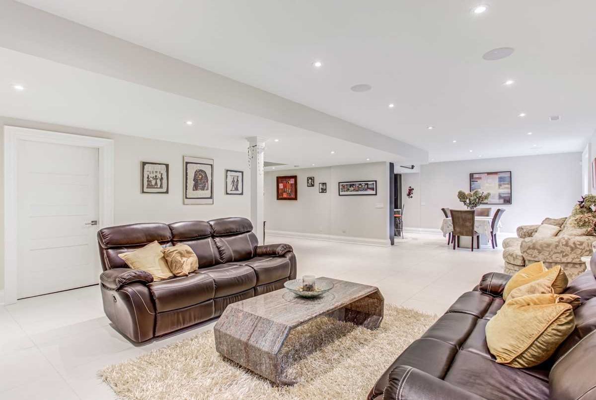38A Doverwood Crt 38A Doverwood Crt Toronto