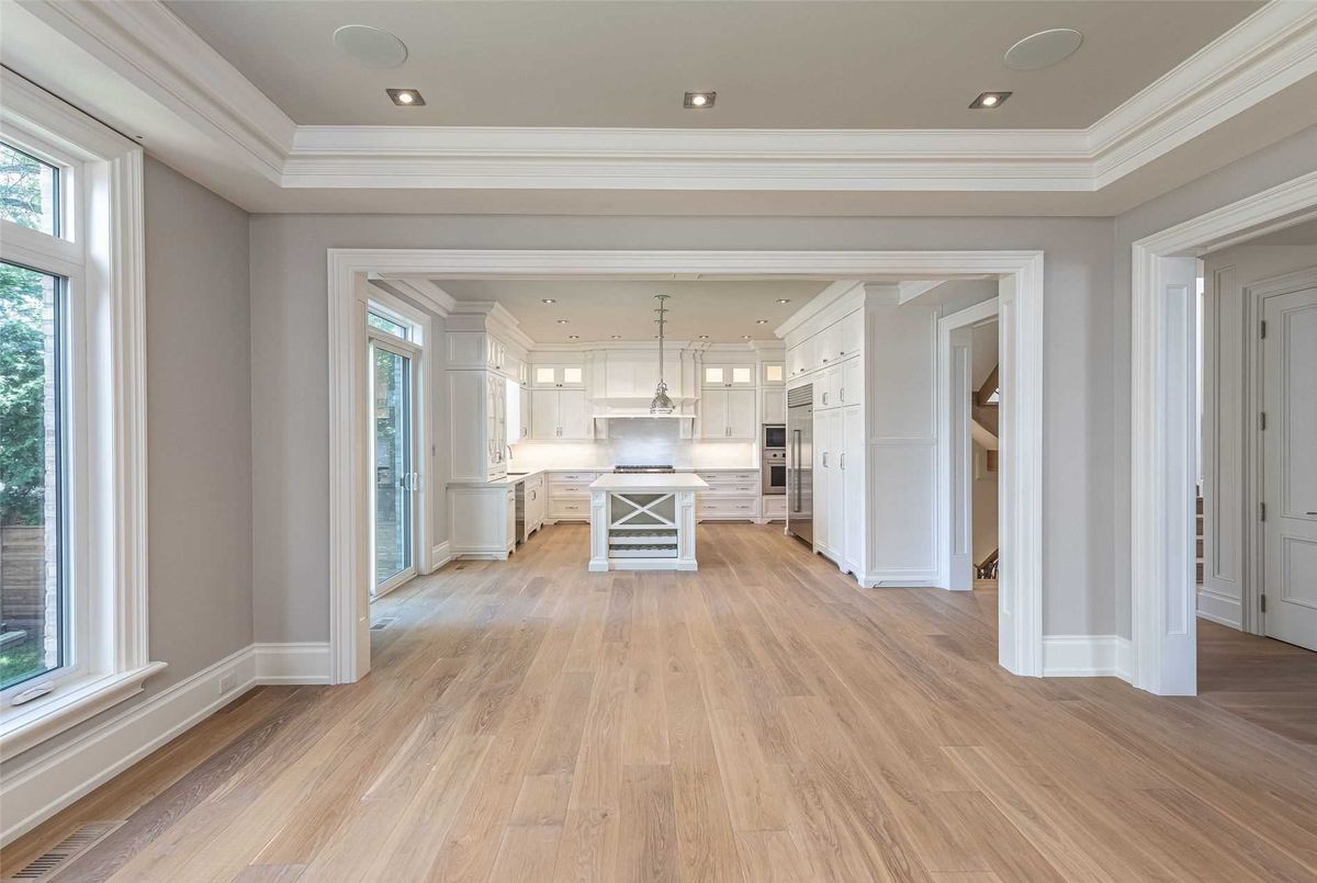 523 Vesta Dr 523 Vesta Dr Toronto