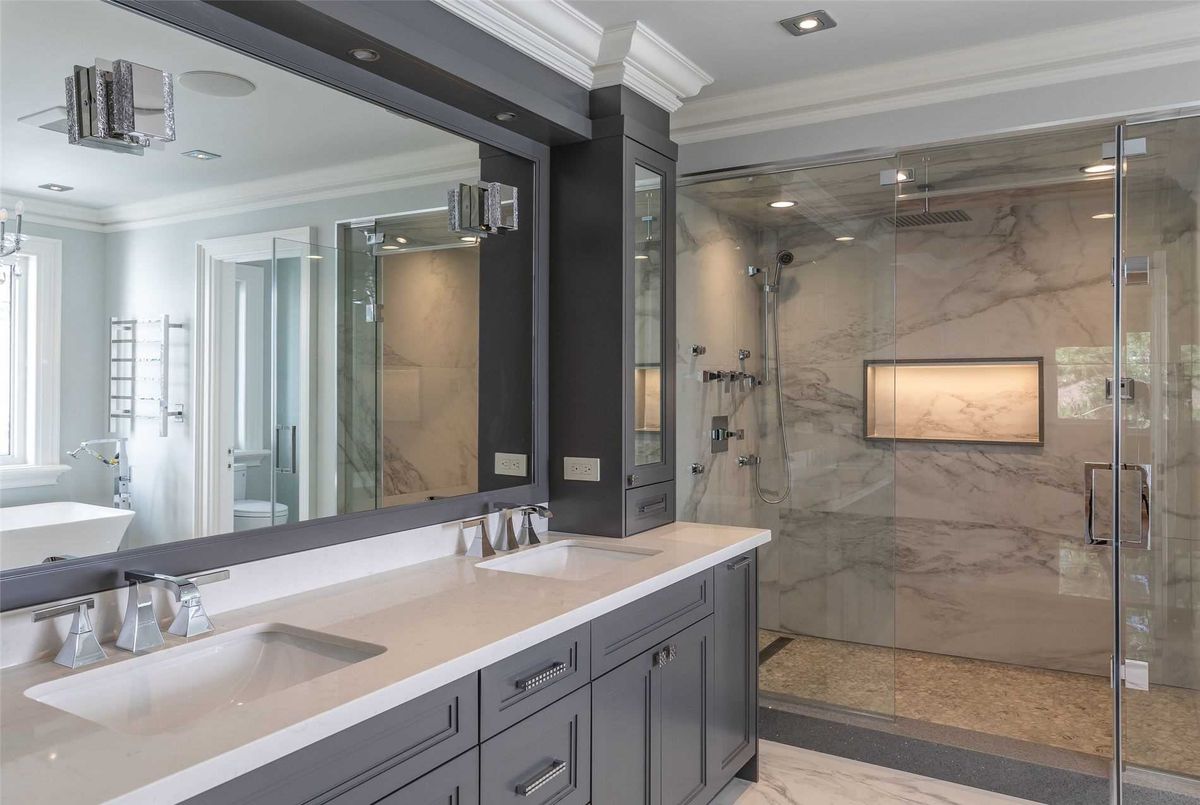 523 Vesta Dr 523 Vesta Dr Toronto