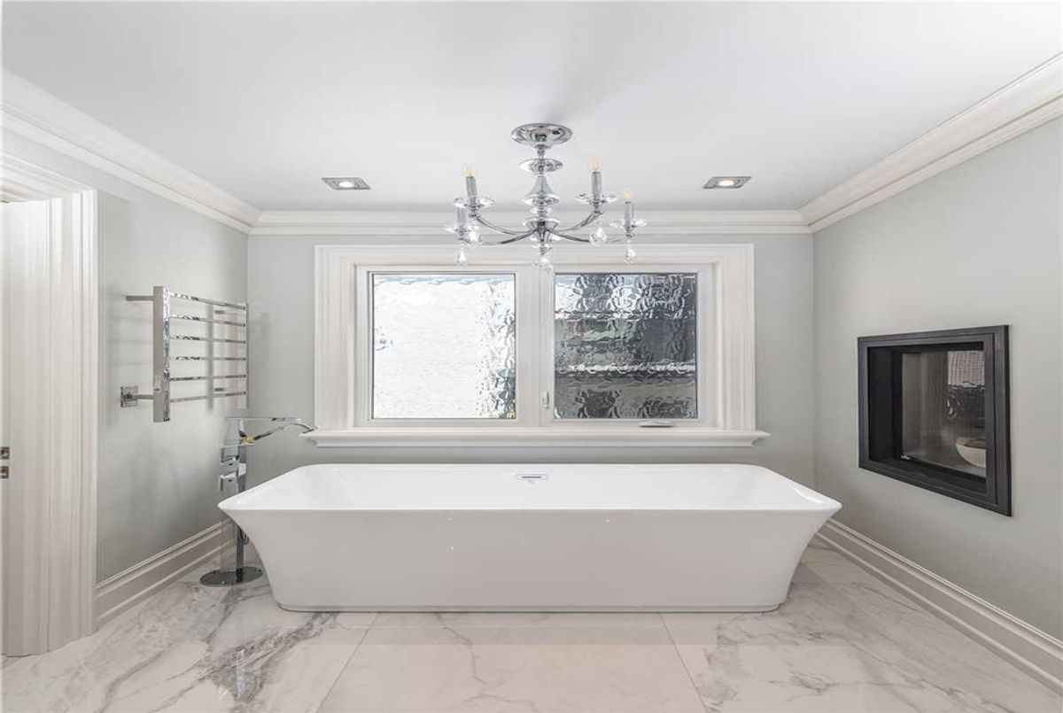 523 Vesta Dr 523 Vesta Dr Toronto