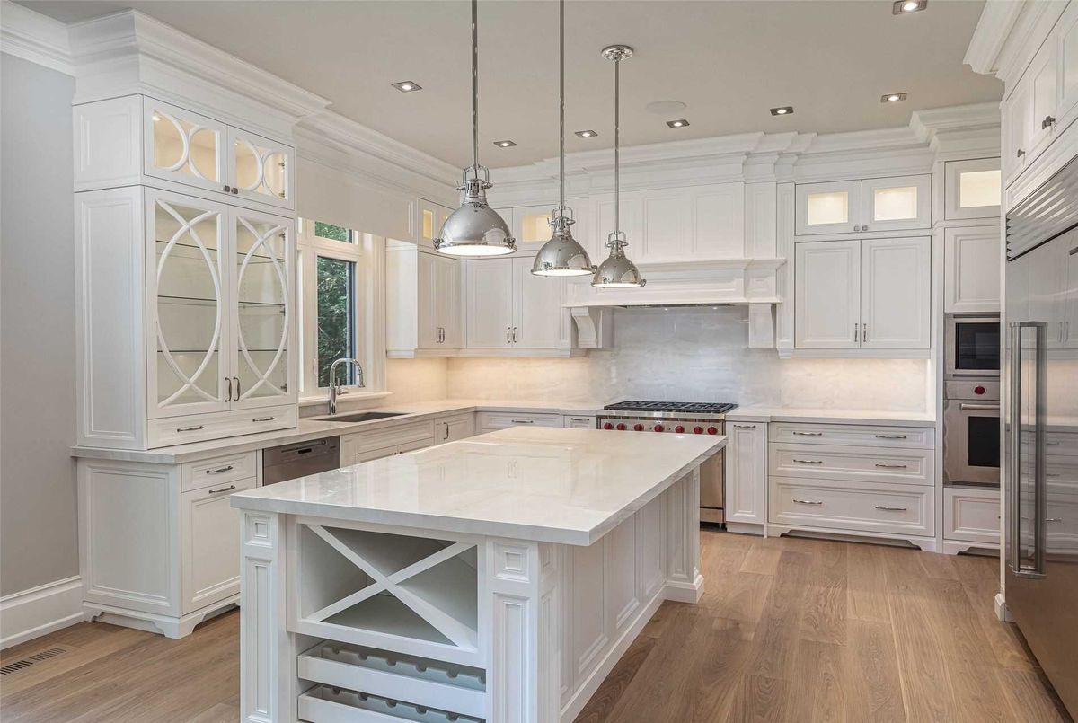523 Vesta Dr 523 Vesta Dr Toronto