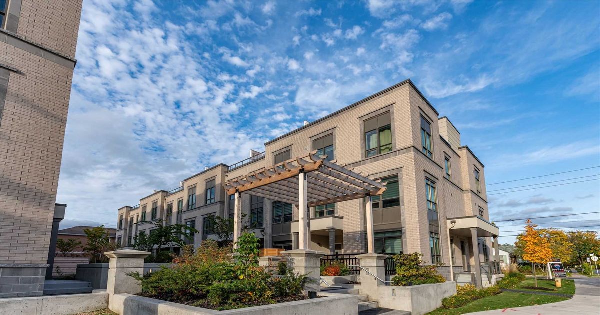 8-52 Holmes Ave Toronto