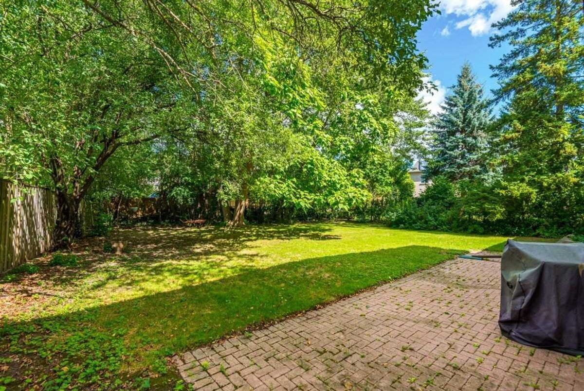 770 Lawrence Ave E 770 Lawrence Ave E Toronto