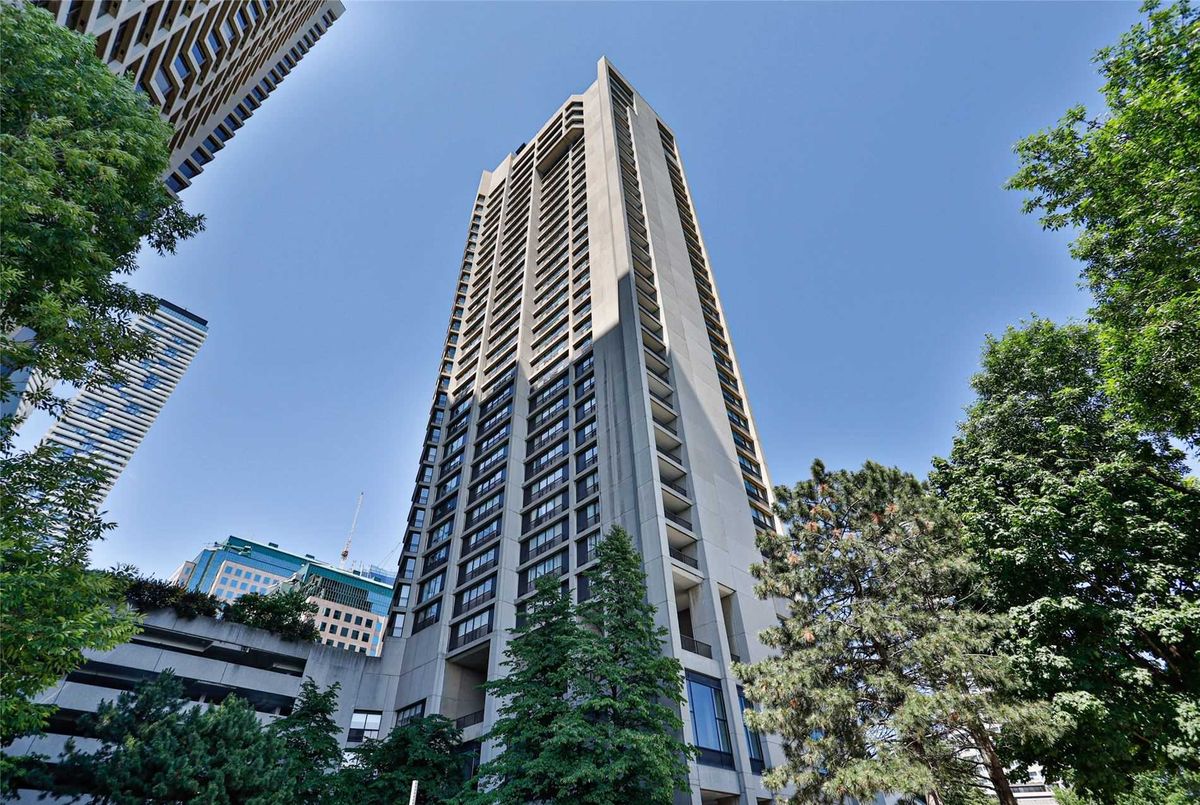 2435-33 Harbour Sq W 2435-33 Harbour Sq W Toronto