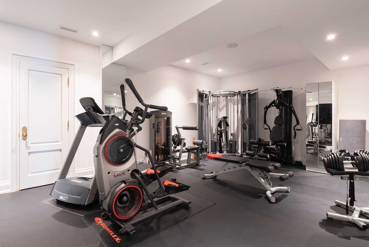 22 Edgecombe Ave 22 Edgecombe Ave Toronto