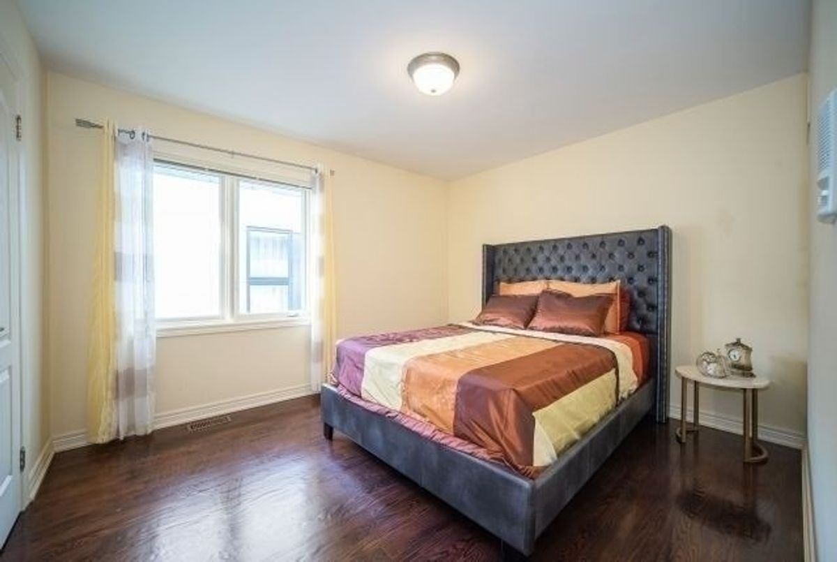 116 Wedgewood Dr 116 Wedgewood Dr Toronto