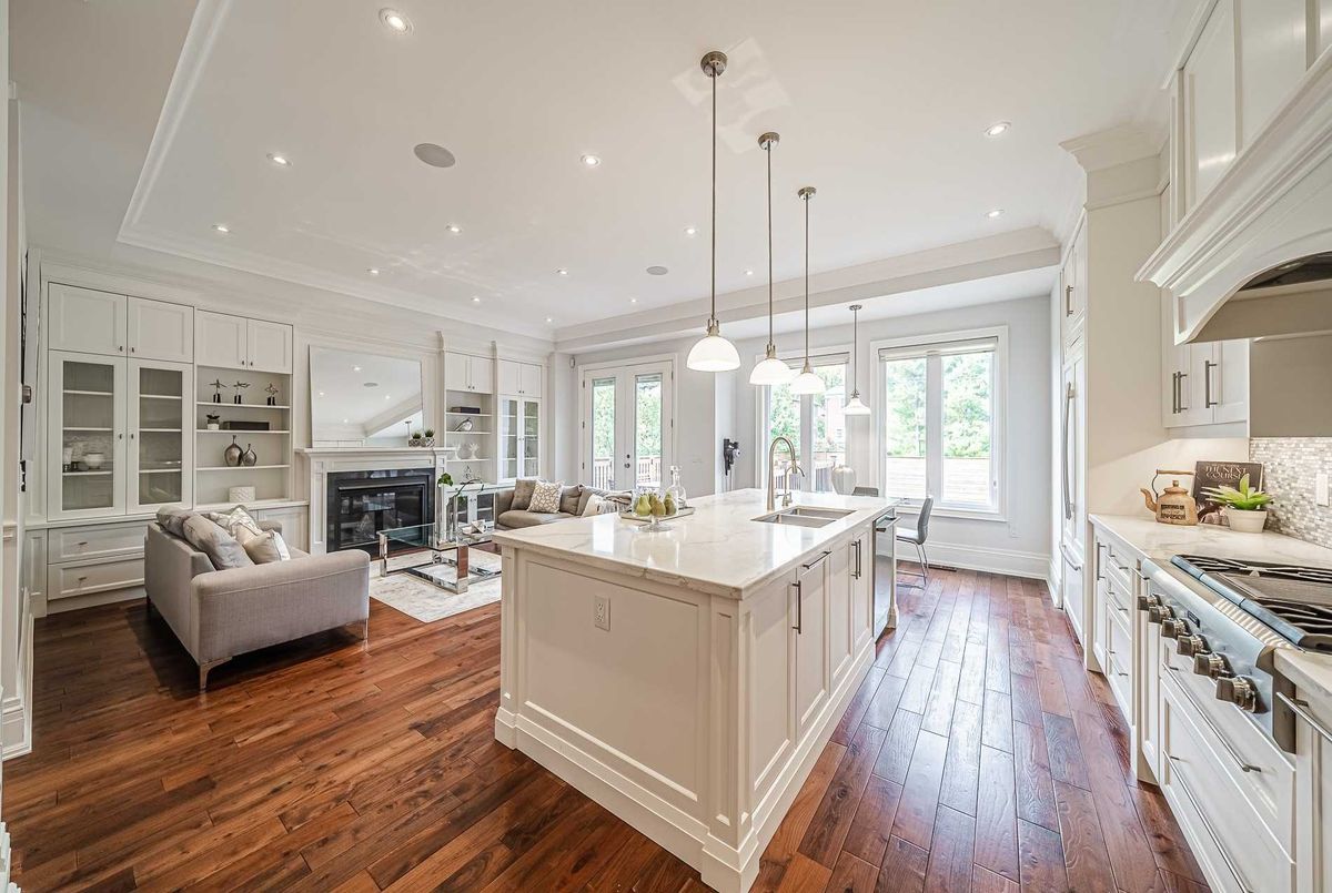56 Donlea Dr 56 Donlea Dr Toronto