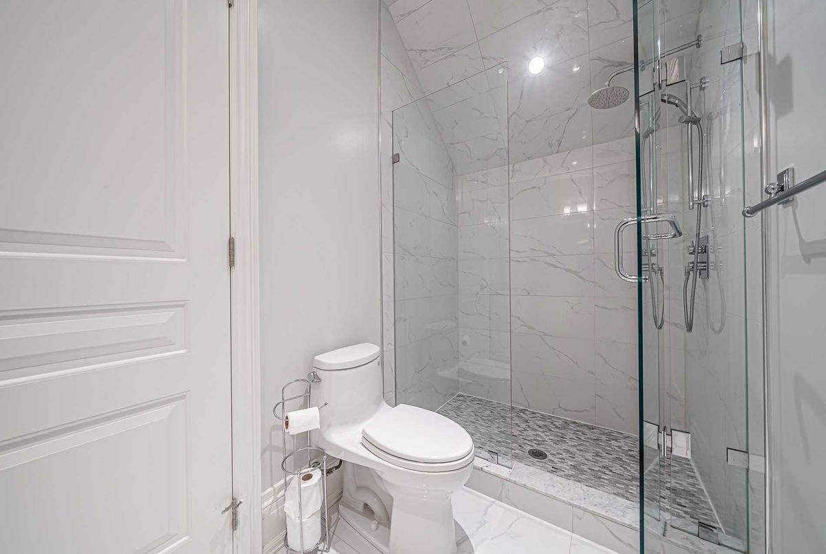56 Donlea Dr 56 Donlea Dr Toronto