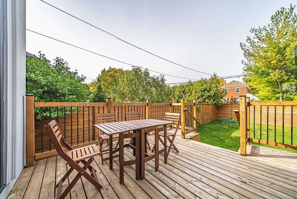 56 Donlea Dr 56 Donlea Dr Toronto