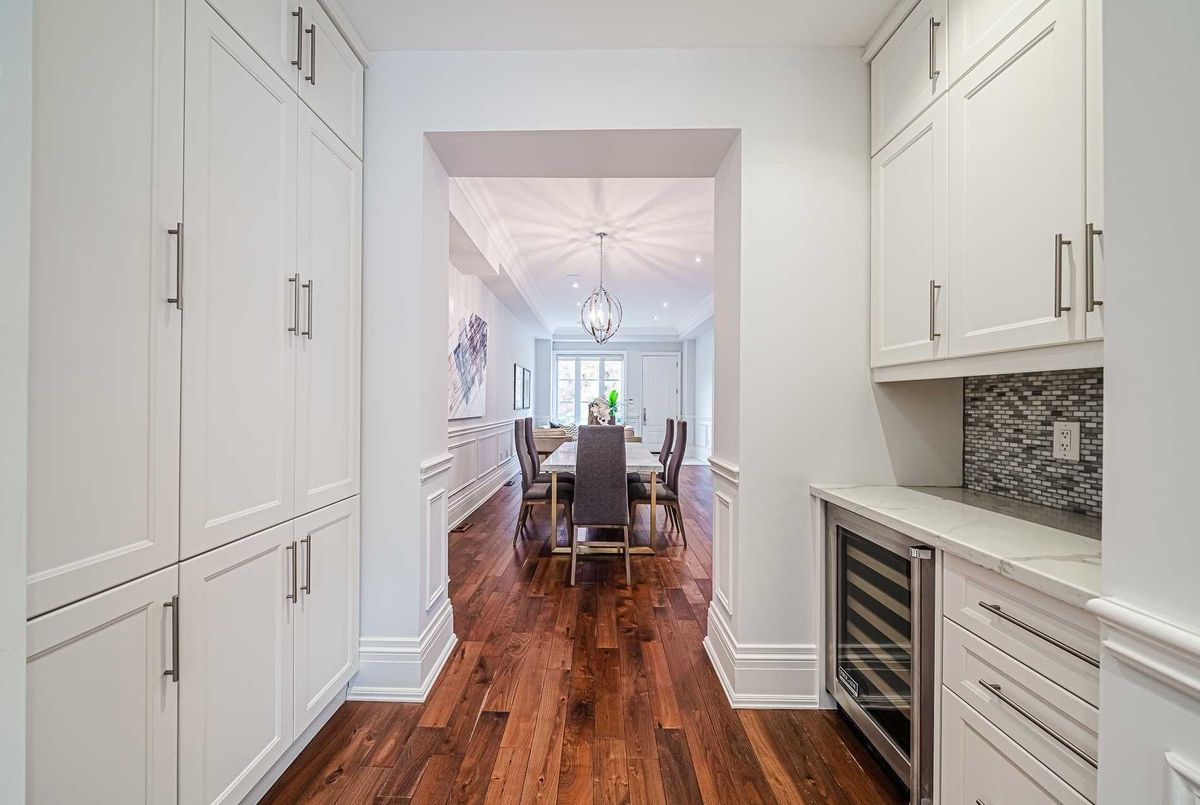 56 Donlea Dr 56 Donlea Dr Toronto