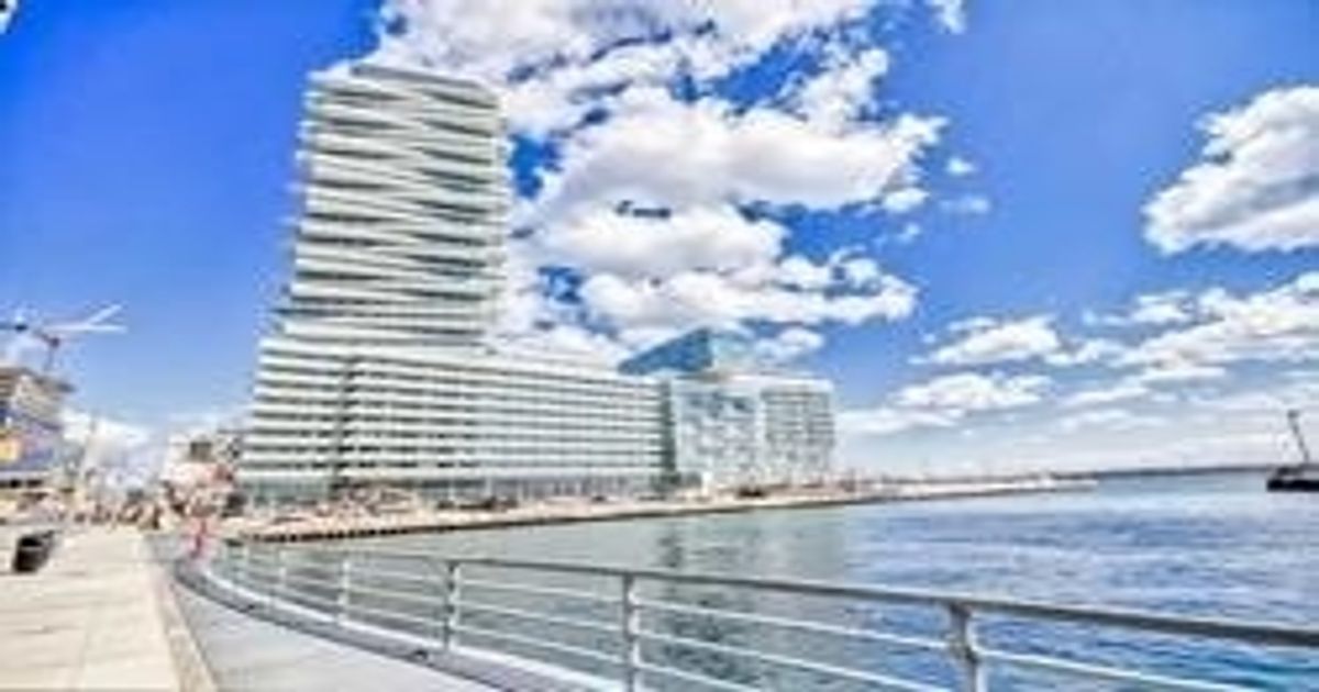 2405-15 Queens Quay E Toronto