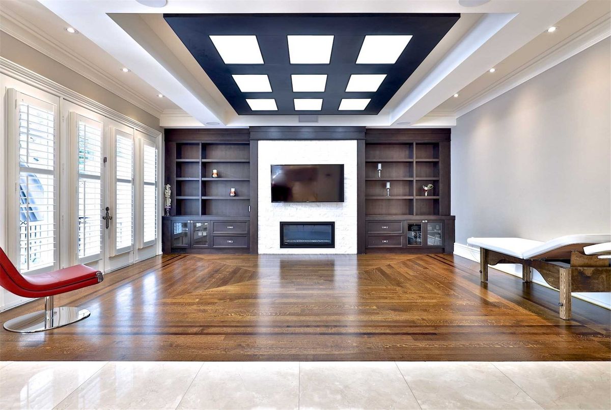 img-gallery