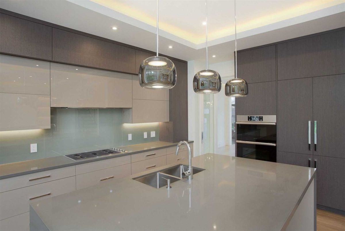 362B Greenfield Ave 362B Greenfield Ave Toronto