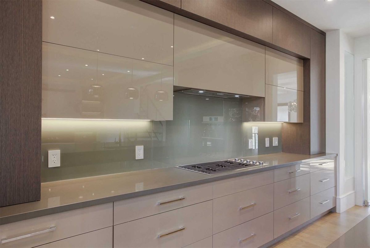 362B Greenfield Ave 362B Greenfield Ave Toronto