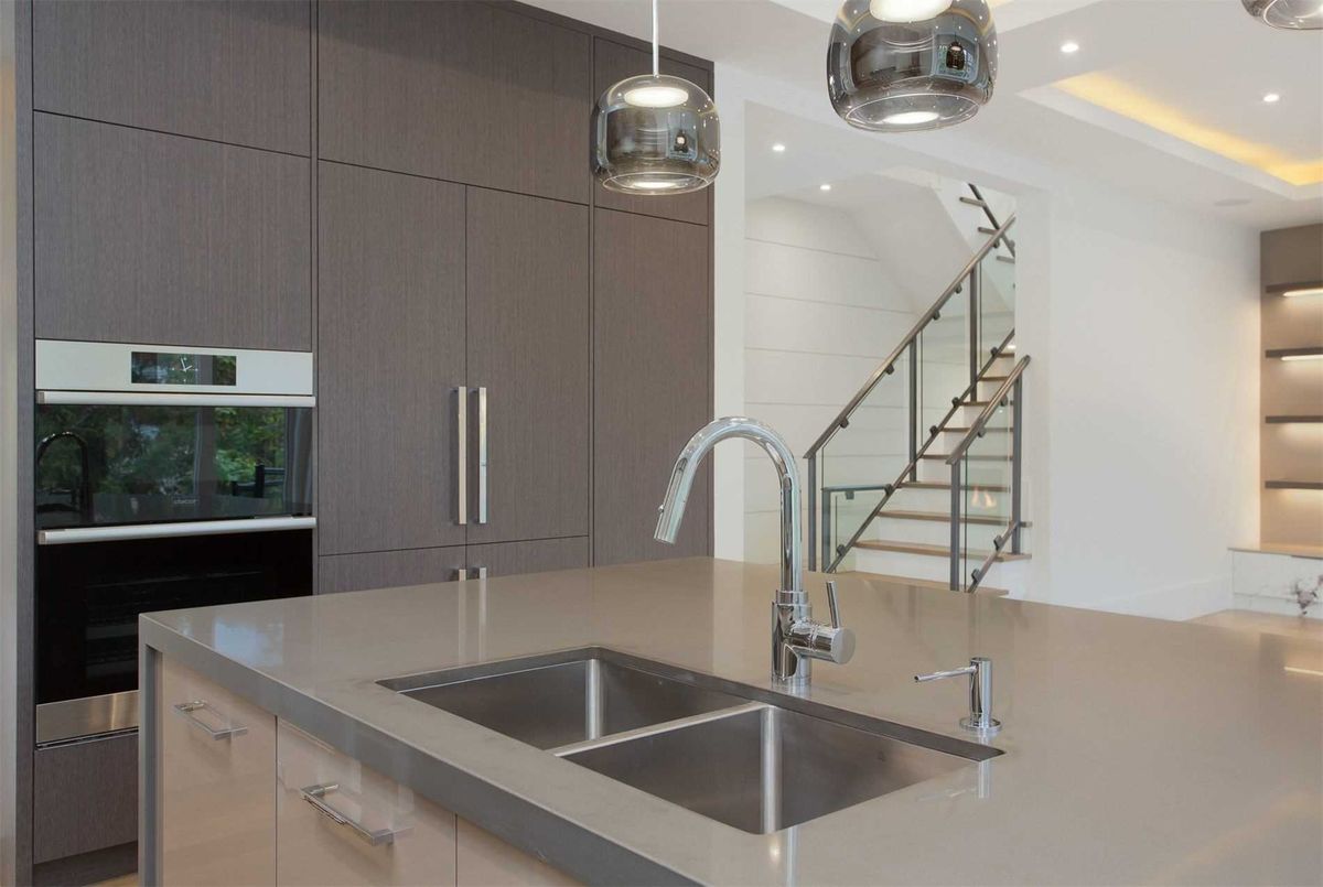 362B Greenfield Ave 362B Greenfield Ave Toronto