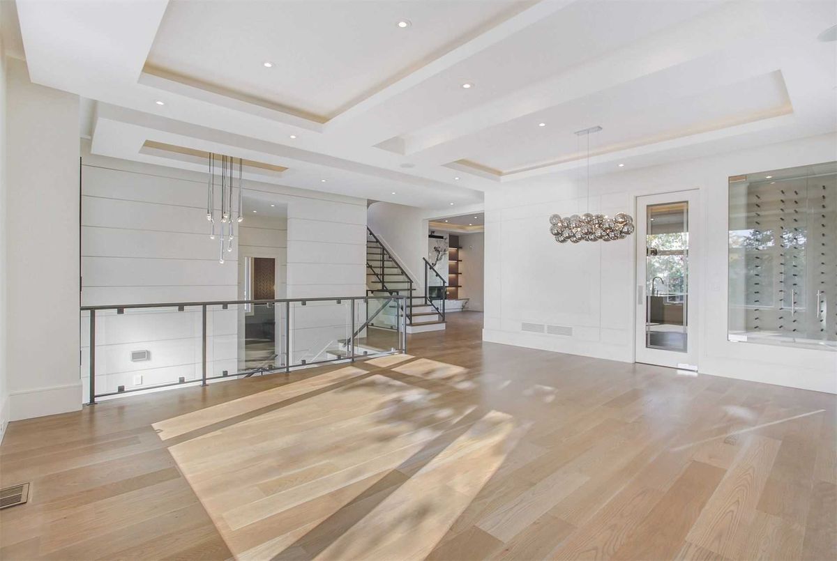 362B Greenfield Ave 362B Greenfield Ave Toronto