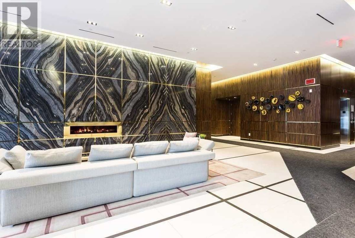 img-gallery