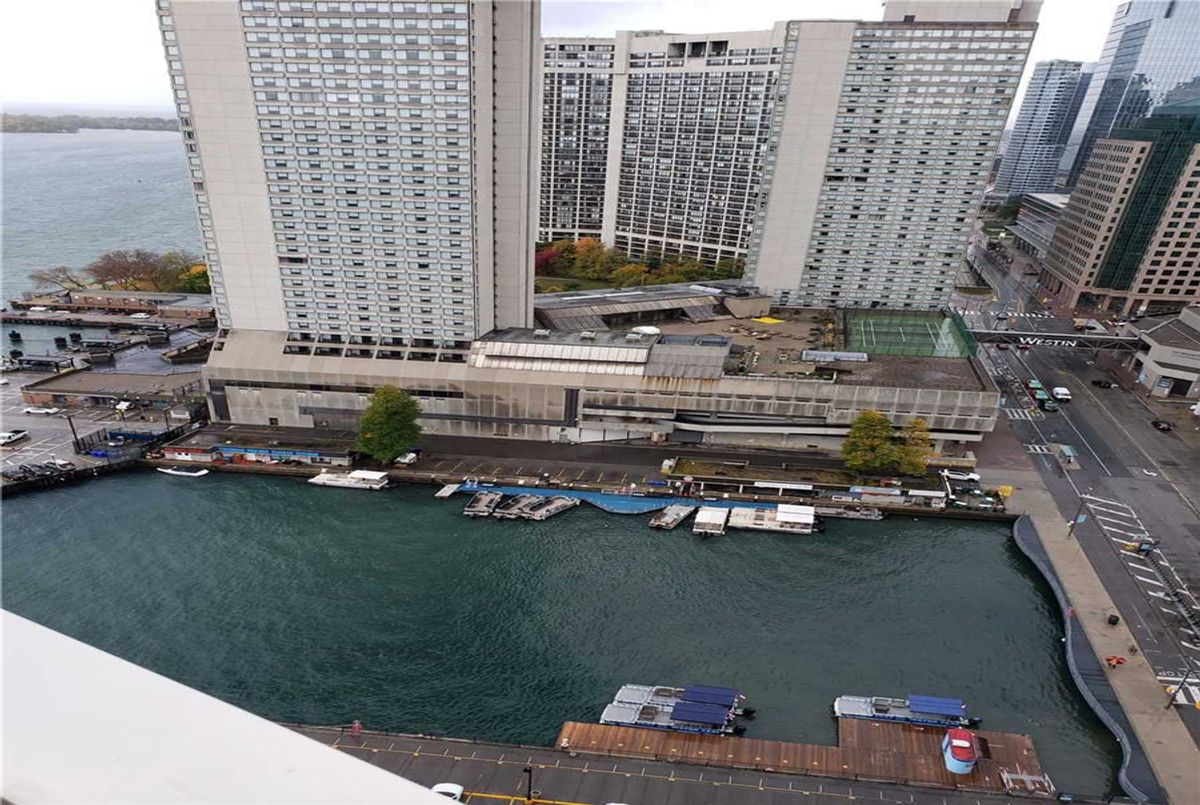 2307-15 Queens Quay E 2307-15 Queens Quay E Toronto
