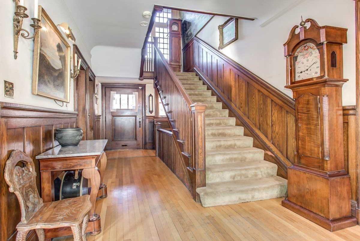 228 Stibbard Ave 228 Stibbard Ave Toronto