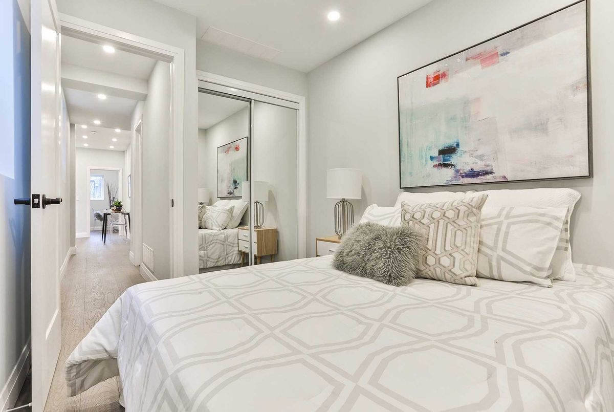77 Foxley St 77 Foxley St Toronto