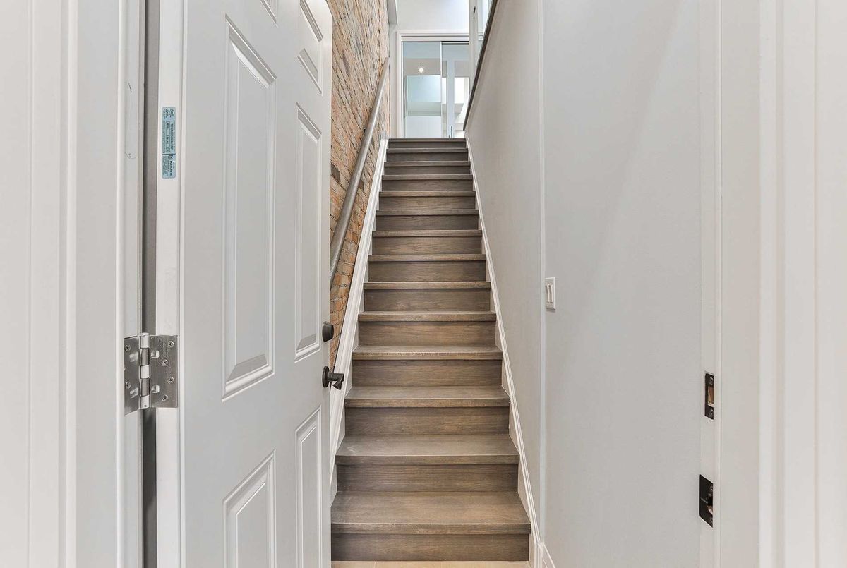 77 Foxley St 77 Foxley St Toronto