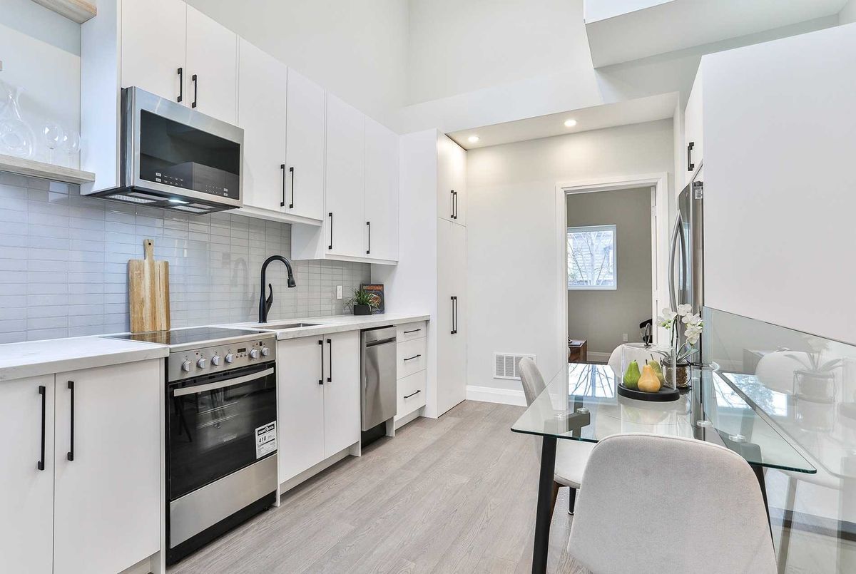 77 Foxley St 77 Foxley St Toronto