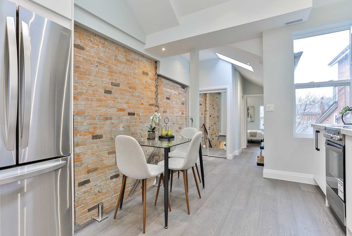 77 Foxley St 77 Foxley St Toronto
