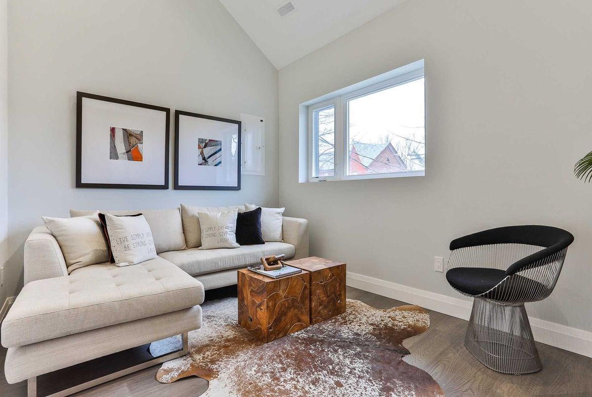 77 Foxley St 77 Foxley St Toronto