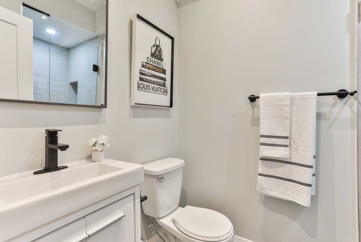 77 Foxley St 77 Foxley St Toronto
