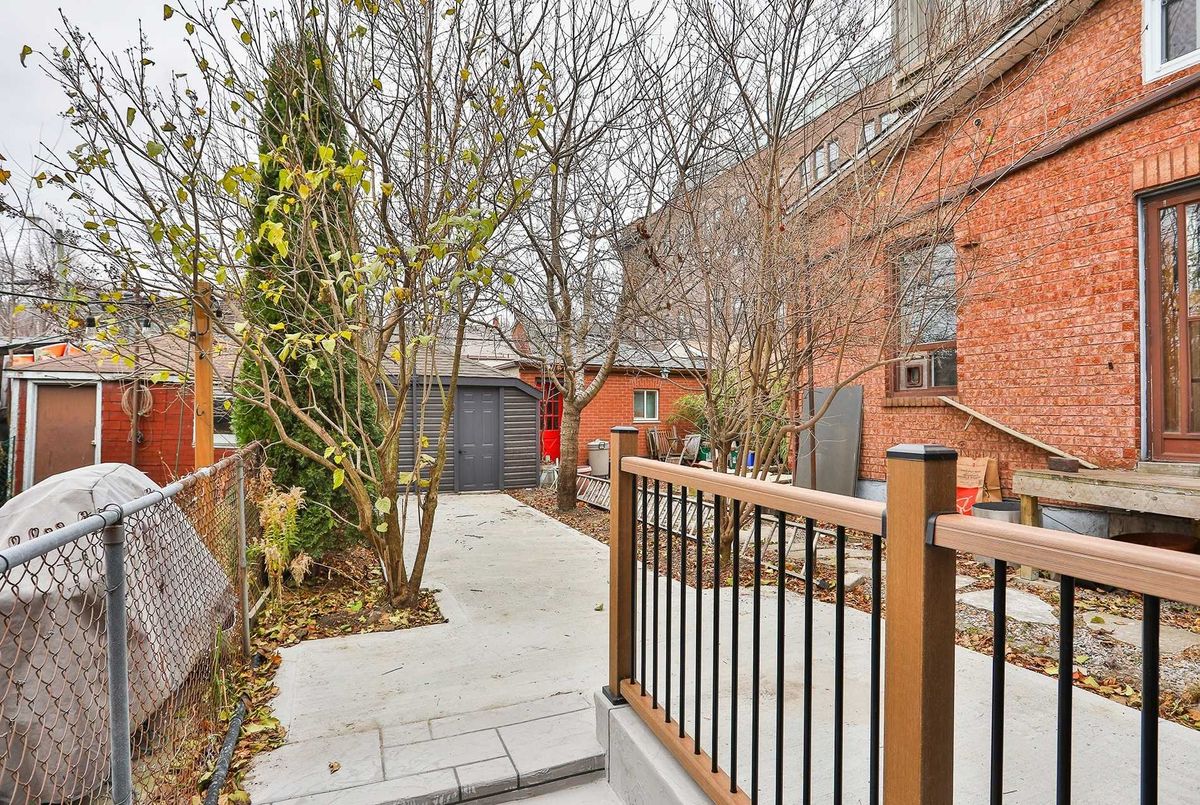 77 Foxley St 77 Foxley St Toronto